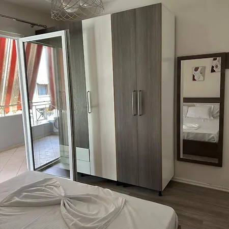 Kleidi * Tirana